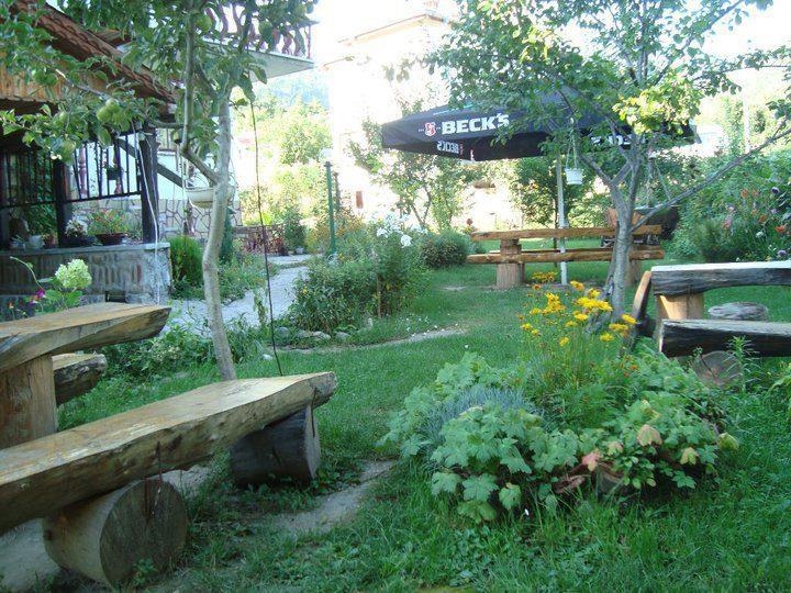 Veselata Guest House Dolna Banya Dış mekan fotoğraf